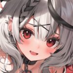 【動画】さかまたって、耳にピアスがエグいほど入っているのな……